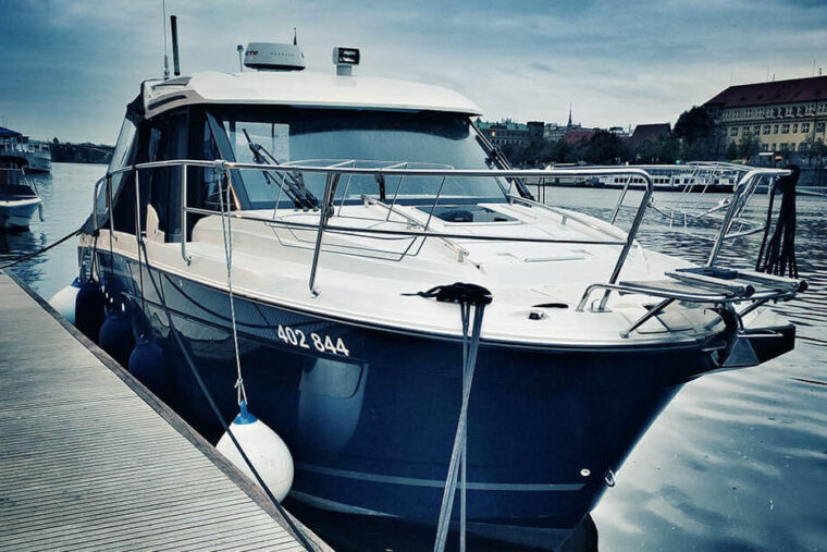 BLUE_LEGEND-e1620244619467